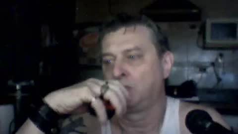 Snapshot of carlos712009 chatting on 02.16.26 carlos712009 online show from 02.16.26