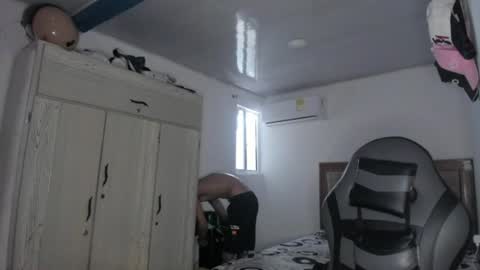 carlossmi01 online show from 08.01.26