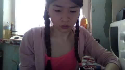 CarlyJoy online show from 02.09.25