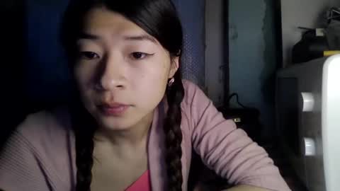 CarlyJoy online show from 02.10.25