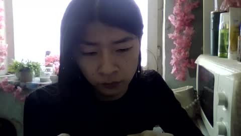 CarlyJoy online show from 10.31.25