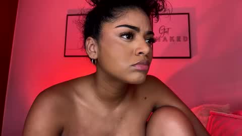 Snapshot of carlymonroee_ chatting on 03.04.25 Littlecarly online show from 03.04.25