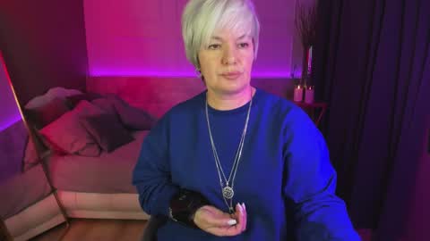 Snapshot of carmensoft chatting on 03.09.25 Carmen online show from 03.09.25