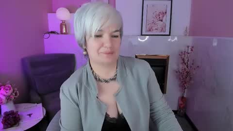 Carmen online show from 03.25.26