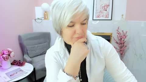 Carmen online show from 04.08.26