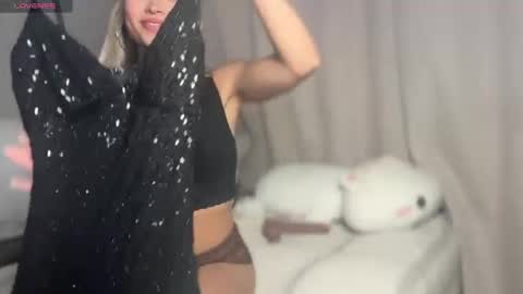 Snapshot of carmenxrose chatting on 02.26.26 carmenxrose online show from 02.26.26