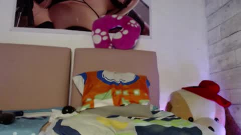 Caro milf  online show from 01.29.25