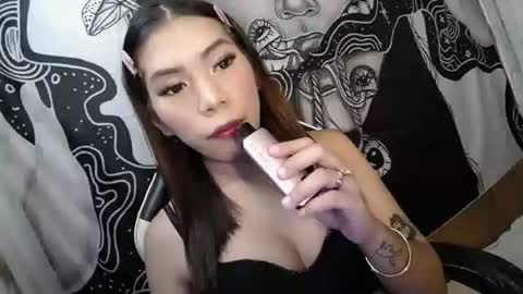 Carolina online show from 11.26.25