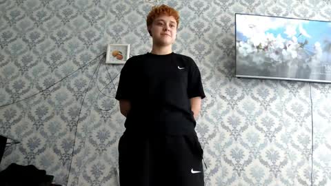 Snapshot of carolegibson chatting on 04.09.26 Mary online show from 04.09.26