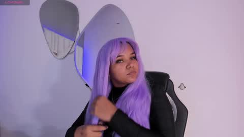 Snapshot of carolina_evannss chatting on 10.31.25 carolina_evannss online show from 10.31.25