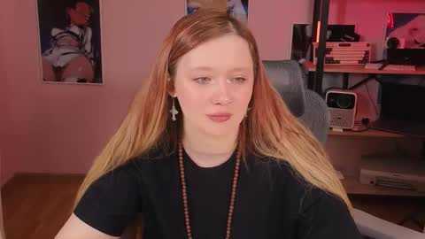 Snapshot of carolina_winter chatting on 02.25.26 Mira online show from 02.25.26