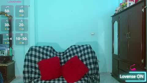Snapshot of carolina_wish chatting on 06.12.26 carolina_wish online show from 06.12.26