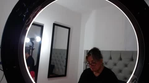 Snapshot of carolinacrus01 chatting on 02.12.25 Carolina online show from 02.12.25