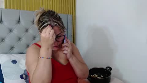 Snapshot of carolinacrus01 chatting on 02.27.25 Carolina online show from 02.27.25