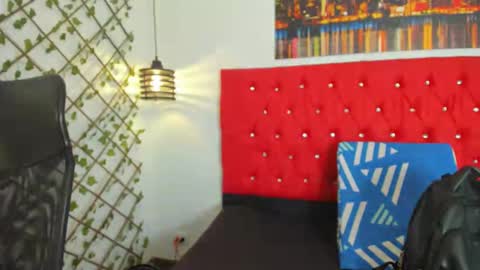 Snapshot of carolinacrus01 chatting on 09.08.25 Carolina online show from 09.08.25