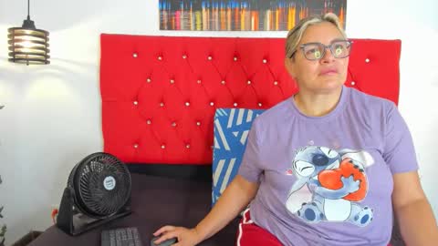 Snapshot of carolinacrus01 chatting on 10.26.25 Carolina online show from 10.26.25