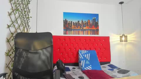 Snapshot of carolinacrus01 chatting on 11.27.25 Carolina online show from 11.27.25