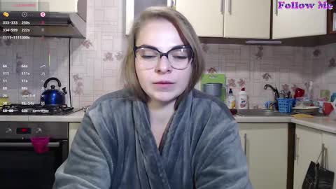 Snapshot of carolinadiamond chatting on 10.02.25 carolinadiamond online show from 10.02.25