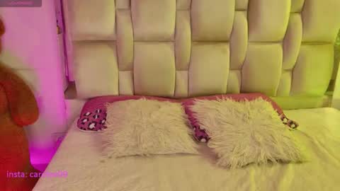 caroline online show from 02.04.26