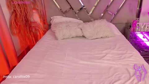 caroline online show from 03.19.26