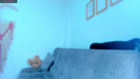 Snapshot of carolinalovehot chatting on 10.17.25 Carolina online show from 10.17.25