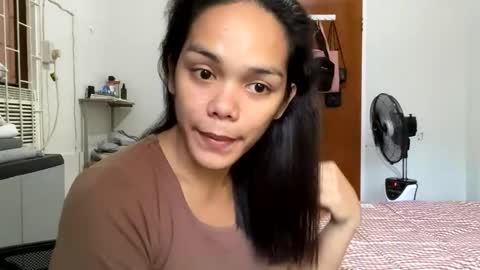 caroline_east online show from 03.03.26