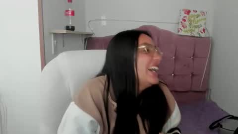 caroline_rodriguez_9 online show from 12.14.25