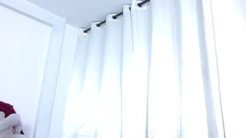 caroline online show from 03.03.26