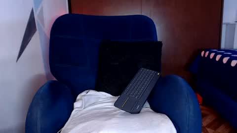 Carolin Blich online show from 07.28.26