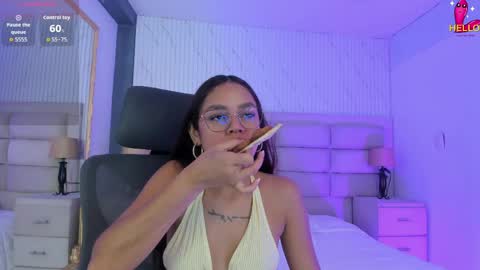 Caroline online show from 04.01.26