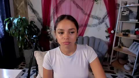 Caroline online show from 05.31.26