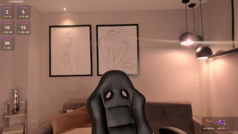 Caro online show from 01.14.25