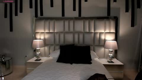 Caro online show from 11.19.25