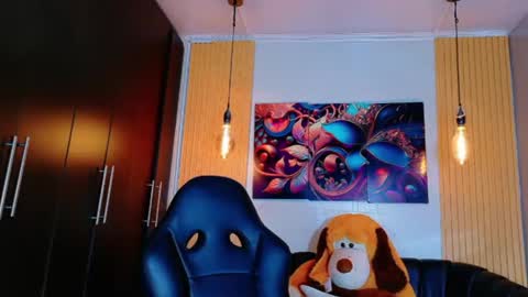 Snapshot of carolinejesh chatting on 02.25.26 carolinejesh online show from 02.25.26