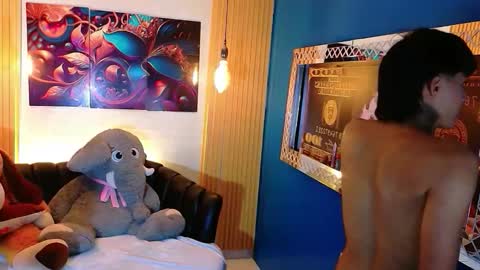 carolinejesh online show from 04.19.26