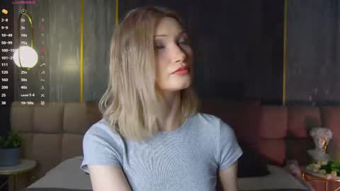Snapshot of carolreeves chatting on 05.31.26 Carol online show from 05.31.26