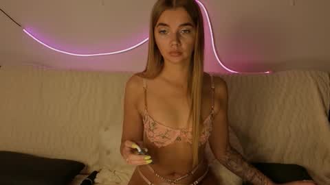 carriebradshawww online show from 10.09.25