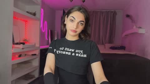 Carry online show from 01.05.25