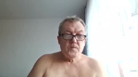 carsten21101 online show from 11.30.25