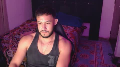 Snapshot of casas_oom chatting on 10.25.25 online show from 10.25.25