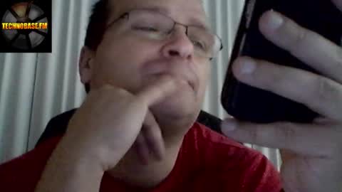 Snapshot of cascadacek chatting on 02.15.26 CASCADACEK online show from 02.15.26