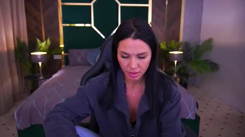 casey_min online show from 03.25.26