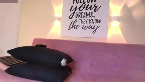 Casey online show from 12.19.25