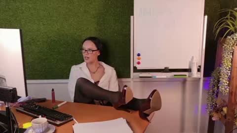 Snapshot of cassadyy chatting on 06.29.26 Cassady online show from 06.29.26