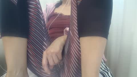 Cassandra joy online show from 04.23.26