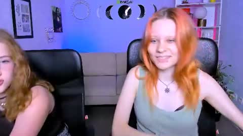 Snapshot of cassandra_nik chatting on 07.15.26 Cassandra online show from 07.15.26