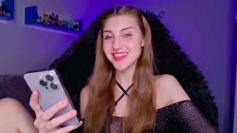 Seductress Cassia  FINDOM AND SADISM  NO NUDE online show from 12.13.24