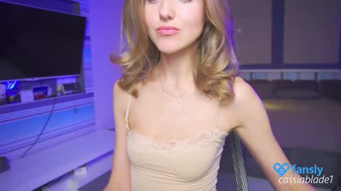 Seductress Cassia  FINDOM AND SADISM  NO NUDE online show from 12.14.25