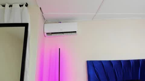 Snapshot of cassian_gold chatting on 01.09.26 CASSIAN GOLD online show from 01.09.26