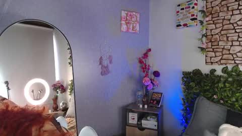 Casie  online show from 01.25.25